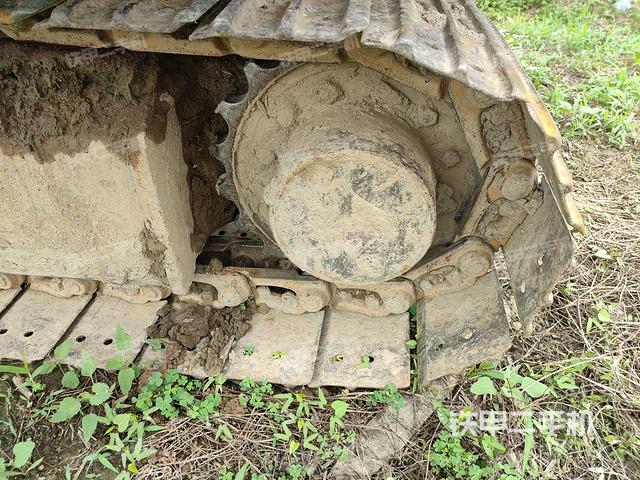 左驱动轮（行走机构）