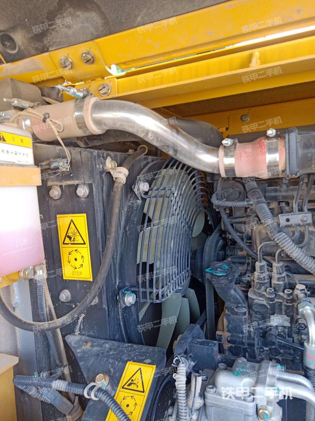 山推se75-9w挖掘机