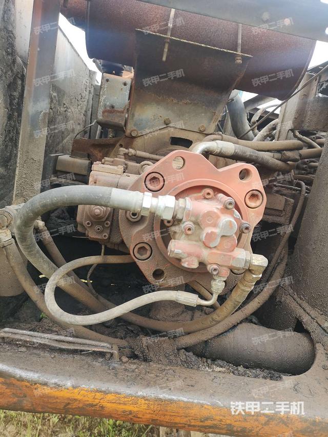 液压泵斜45 左(大件舱室) 液压泵斜45 左(大件舱室)