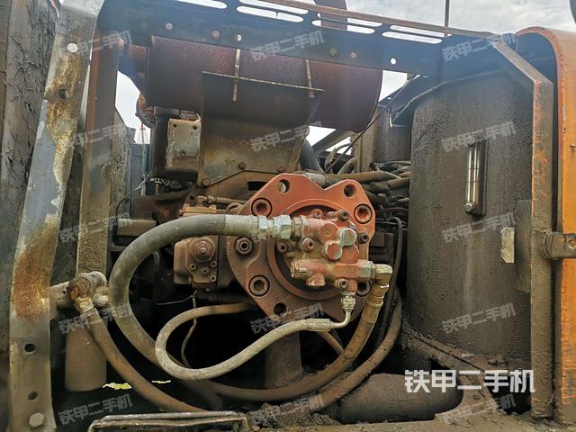 液压泵室(大件舱室) 液压泵室(大件舱室)