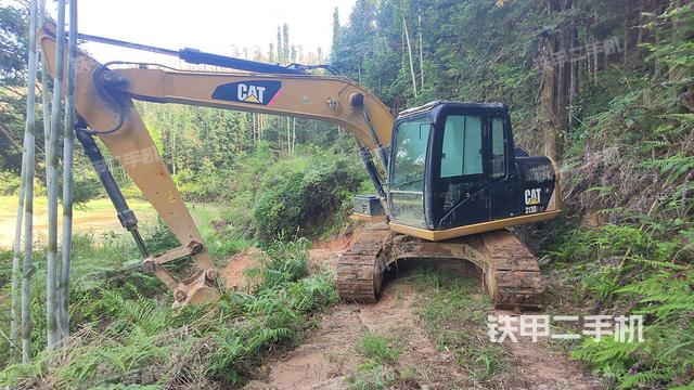 卡特彼勒CAT®313D2 GC 小型液压挖掘机