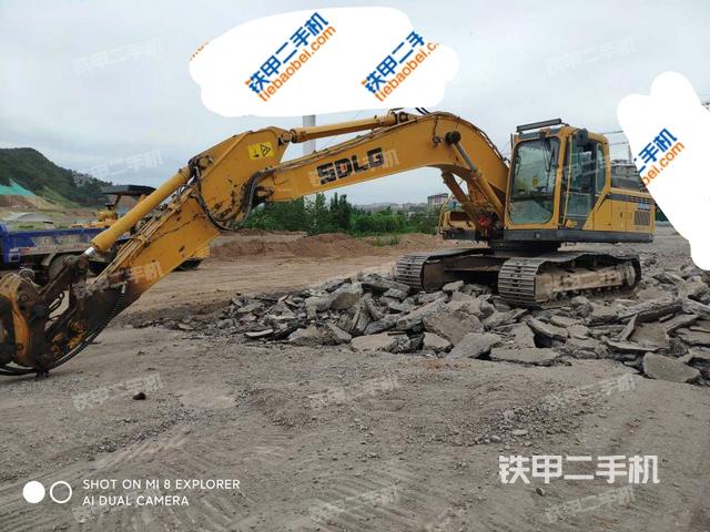 山东临工E6210F挖掘机