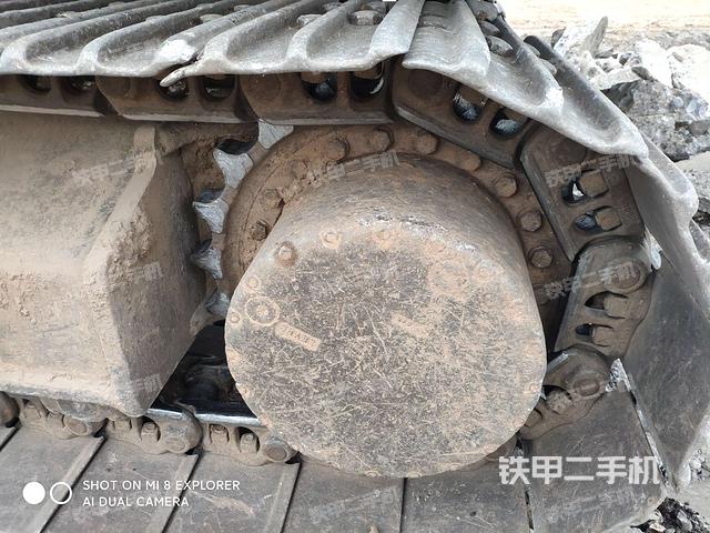 左驱动轮(行走机构) 左驱动轮(行走机构)