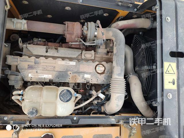 发动机室(上车部件) 发动机室(上车部件)