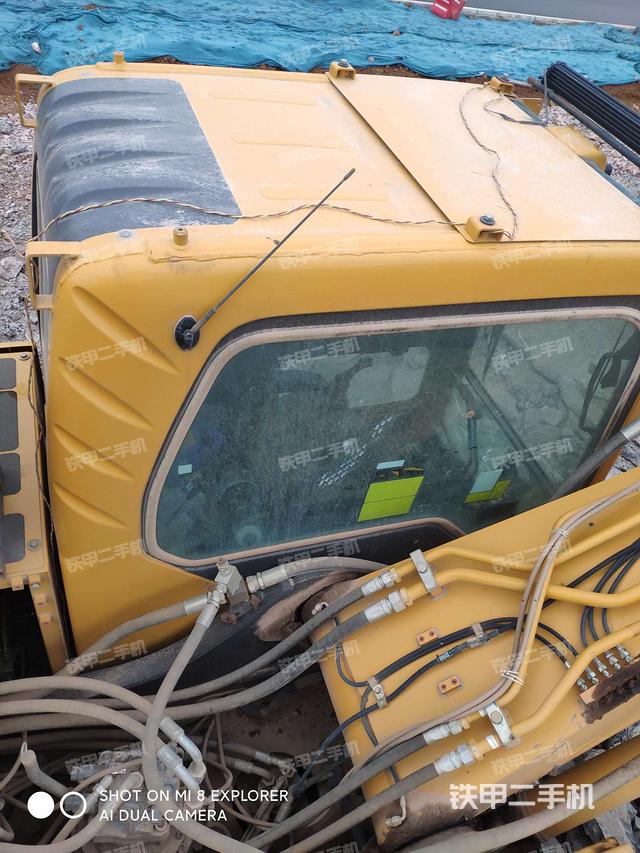 驾驶室顶部俯视(上车部件) 驾驶室顶部俯视(上车部件)