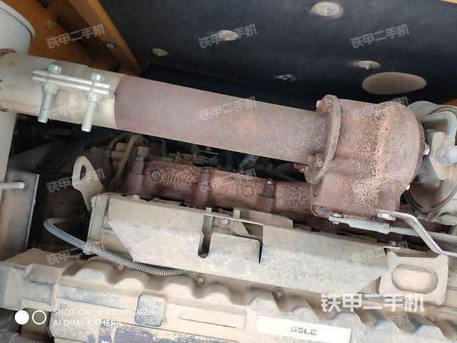 气门室盖螺丝特写(上车部件) 气门室盖螺丝特写(上车部件)