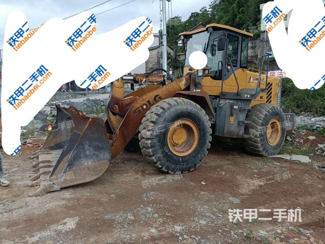 山东临工LG953装载机
