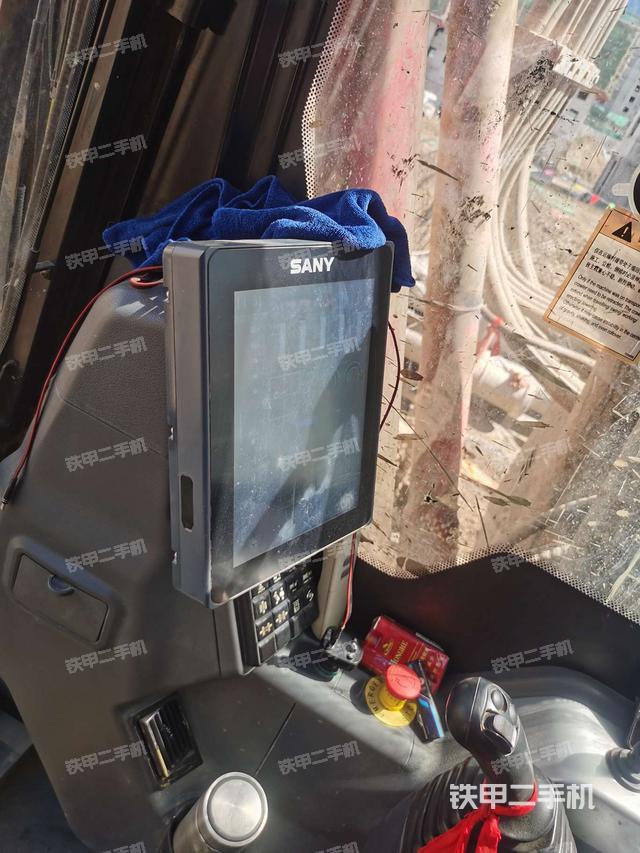 仪表盘(驾驶室/操作室) 仪表盘(驾驶室/操作室)