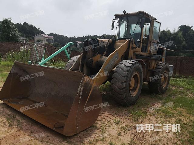 左前45°(整机外观) 左前45°(整机外观)