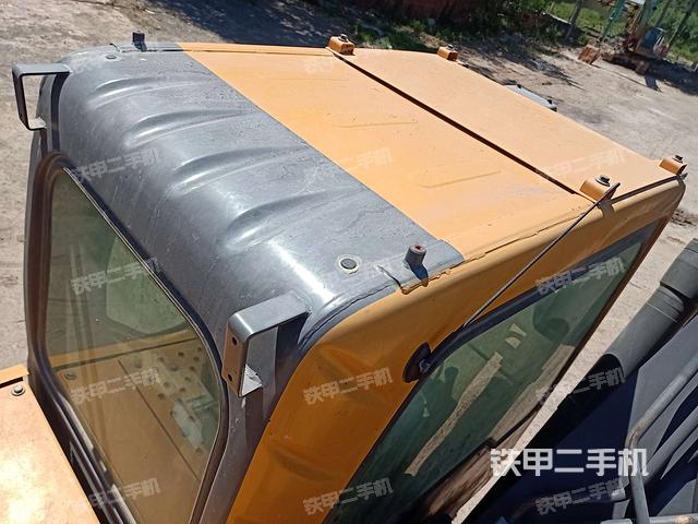 驾驶室顶部俯视（上车部件）