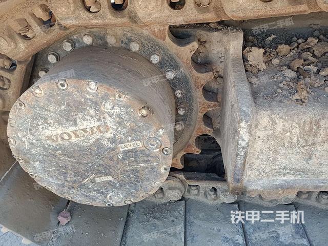 左驱动轮（行走机构）