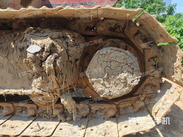 右驱动轮（行走机构）