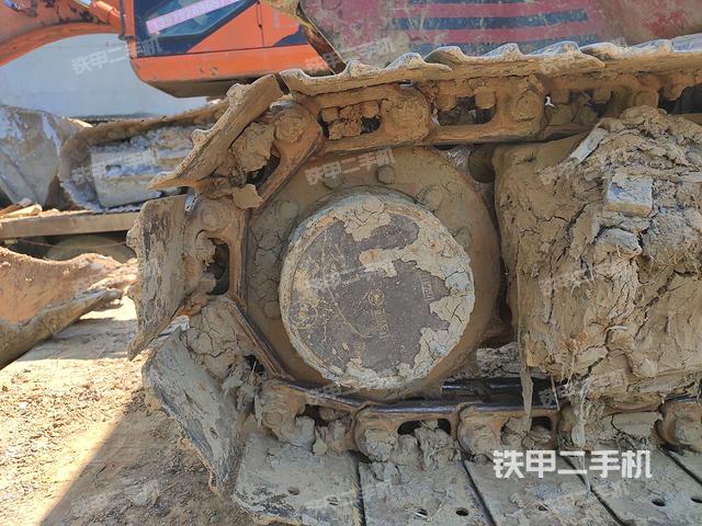 左驱动轮（行走机构）