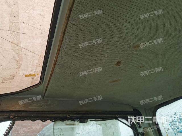 顶棚整体（驾驶室部分）