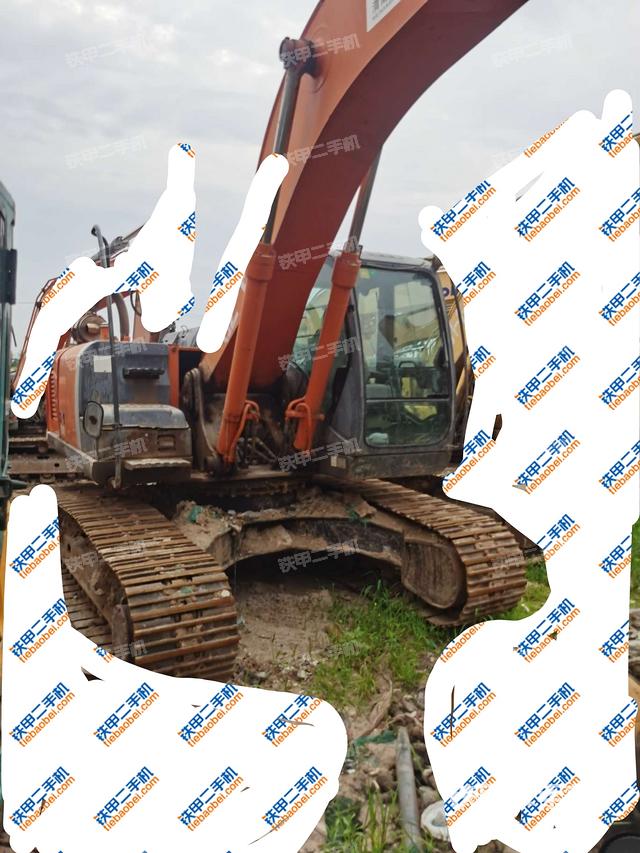 日立zx240-3挖掘机