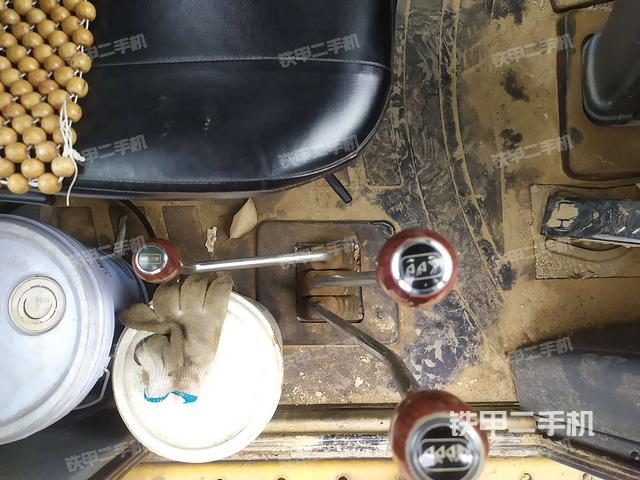 十堰市二手雷沃重工fl935e装载机-操作杆  档位实拍图-346