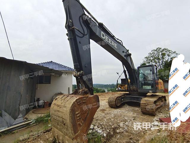 约翰迪尔E210挖掘机