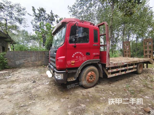 江淮重工4X2平板运输车
