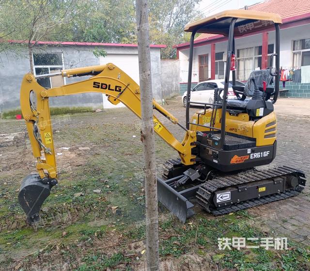山东临工ER616F挖掘机