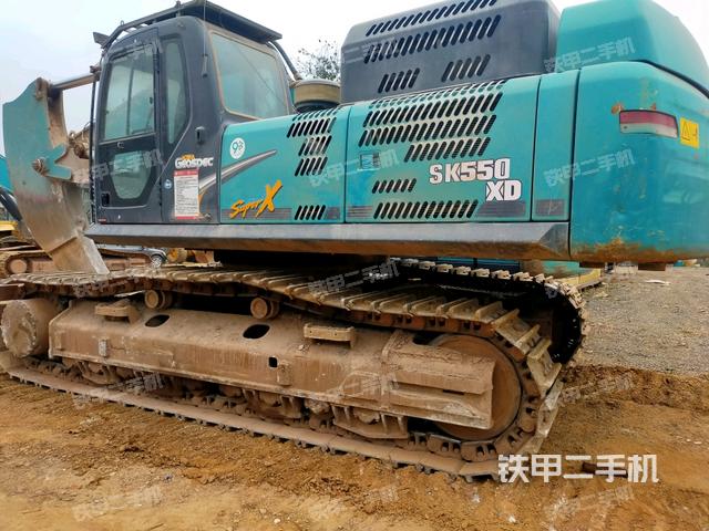 神钢sk495d8挖掘机