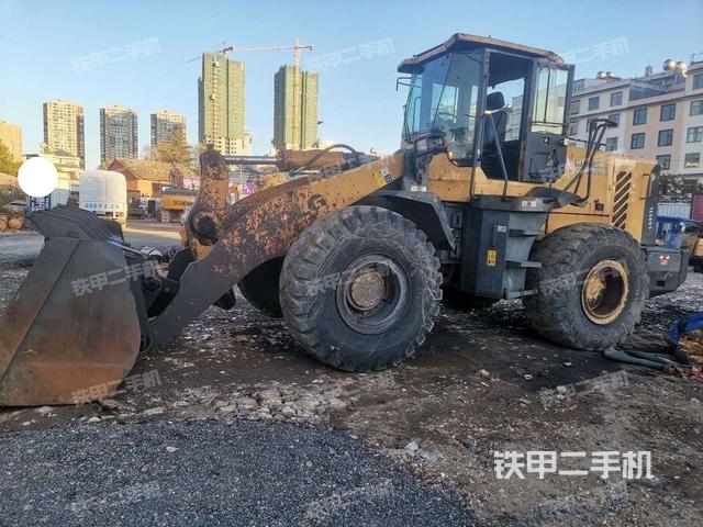 山东临工LG953L装载机