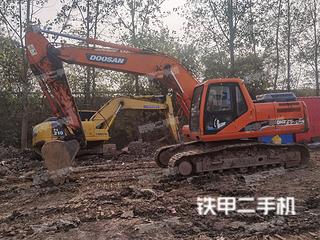 萊蕪斗山DH225LC-9挖掘機實拍圖片