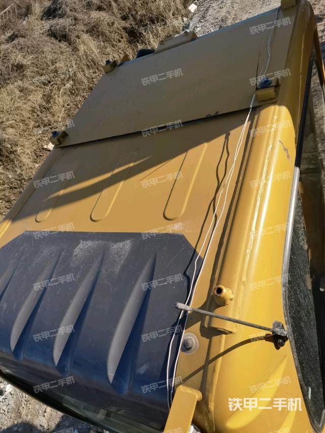 驾驶室顶部俯视（上车部件）