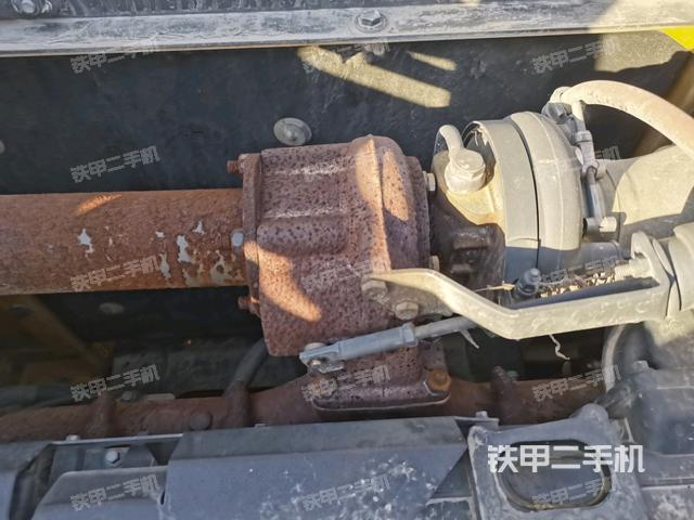 气门室盖螺丝特写（上车部件）