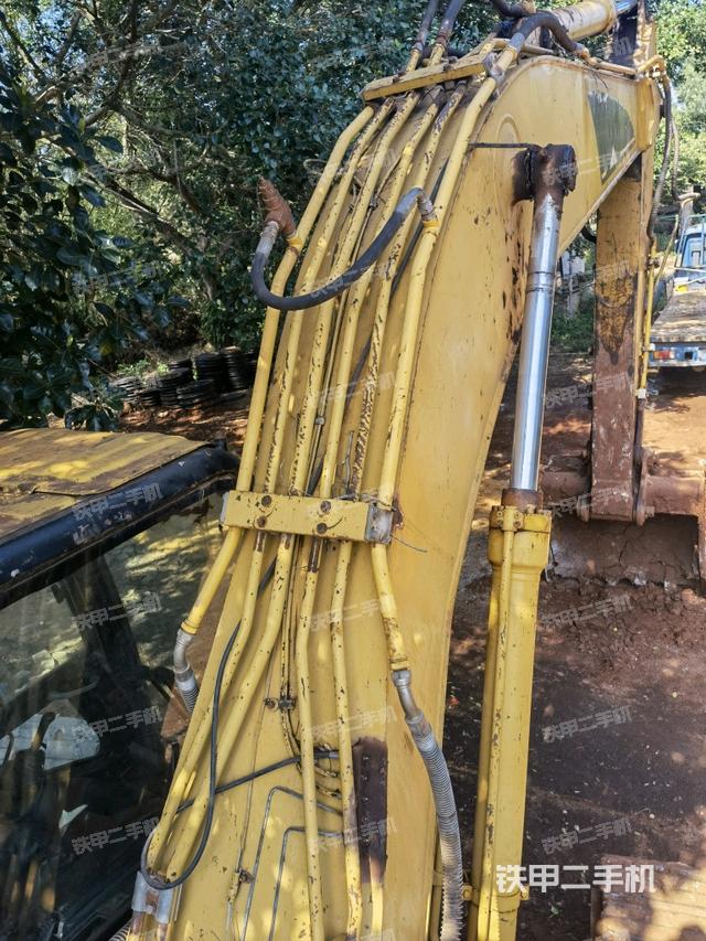 大臂整体 右侧（工作和回转装置）