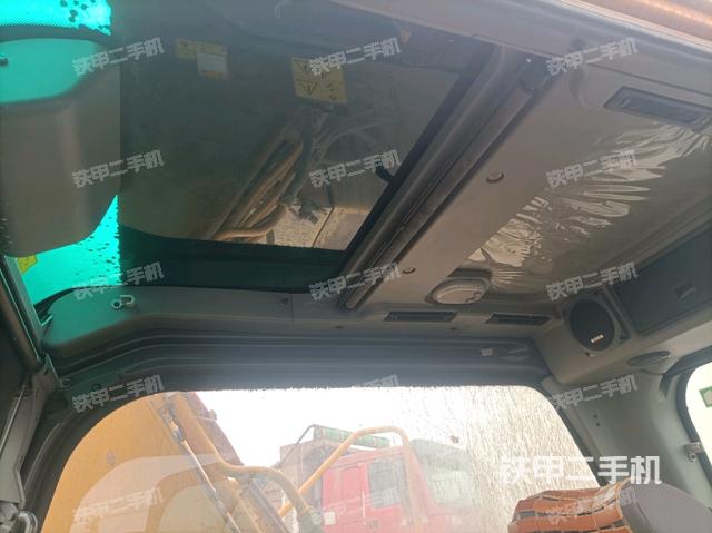 顶棚整体（驾驶室部分）