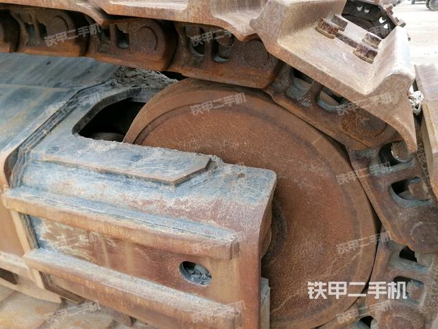 左导向轮（行走机构）