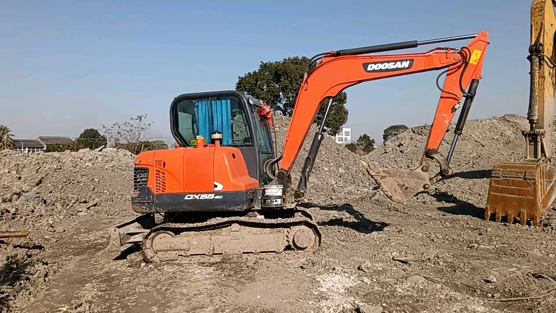 斗山dx559cn挖掘机