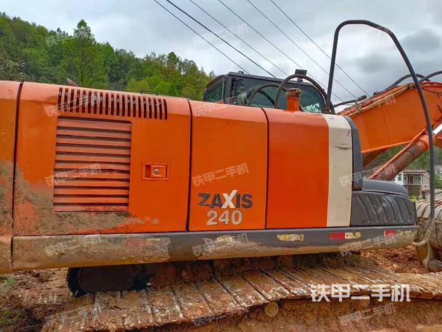 日立zx2403挖掘机