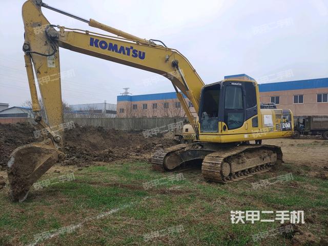 小松PC200-8M0挖掘机