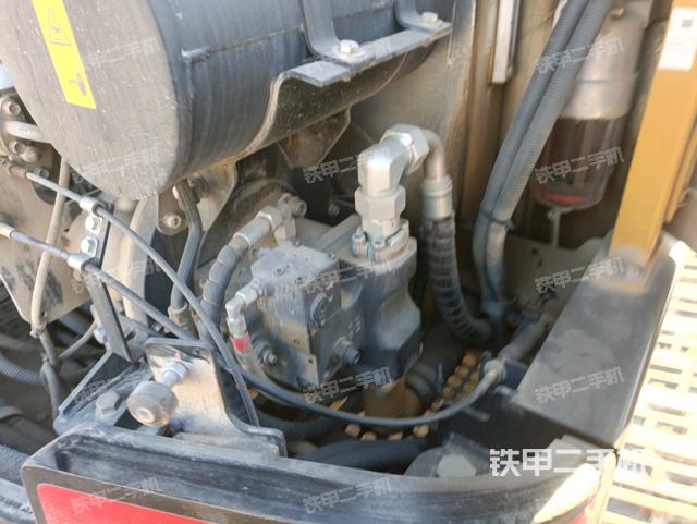 液压泵室(大件舱室) 液压泵室(大件舱室)