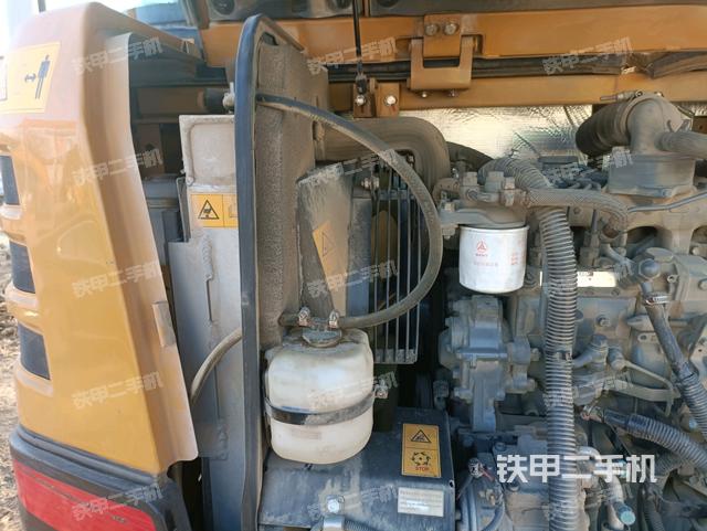 水箱+风扇特写(上车部件) 水箱+风扇特写(上车部件)