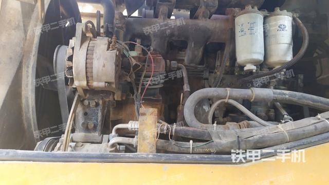 发动机侧面2(动力系统) 发动机侧面2(动力系统)