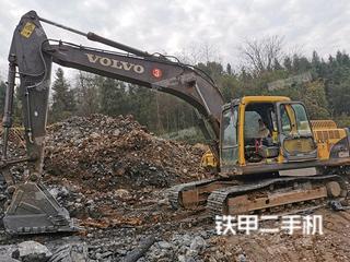沃爾沃EC210B挖掘機實拍圖片