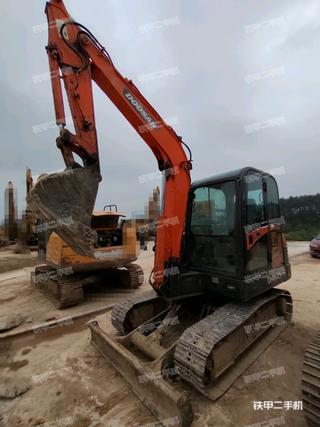 广西-南宁市二手斗山DH60-7挖掘机实拍照片