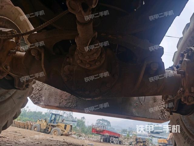 前驱动桥(液压/传动系统) 前驱动桥(液压/传动系统)