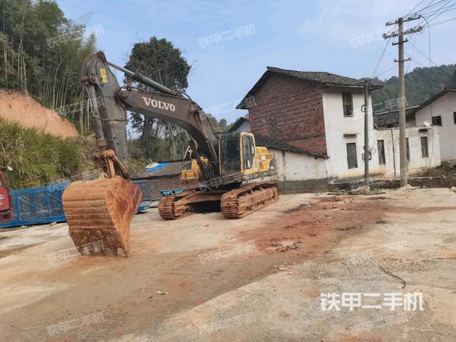沃尔沃EC360BLC挖掘机