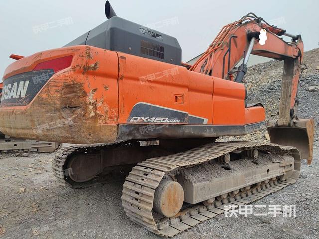 右后45(整机外观) 右后45(整机外观)