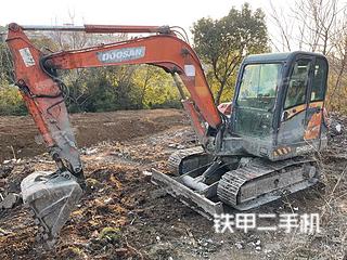 斗山DH60-7挖掘機實拍圖片