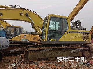 山東臨工LG6225E挖掘機實拍圖片