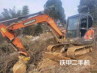 斗山DX60-9C GOLD挖掘机实拍图片