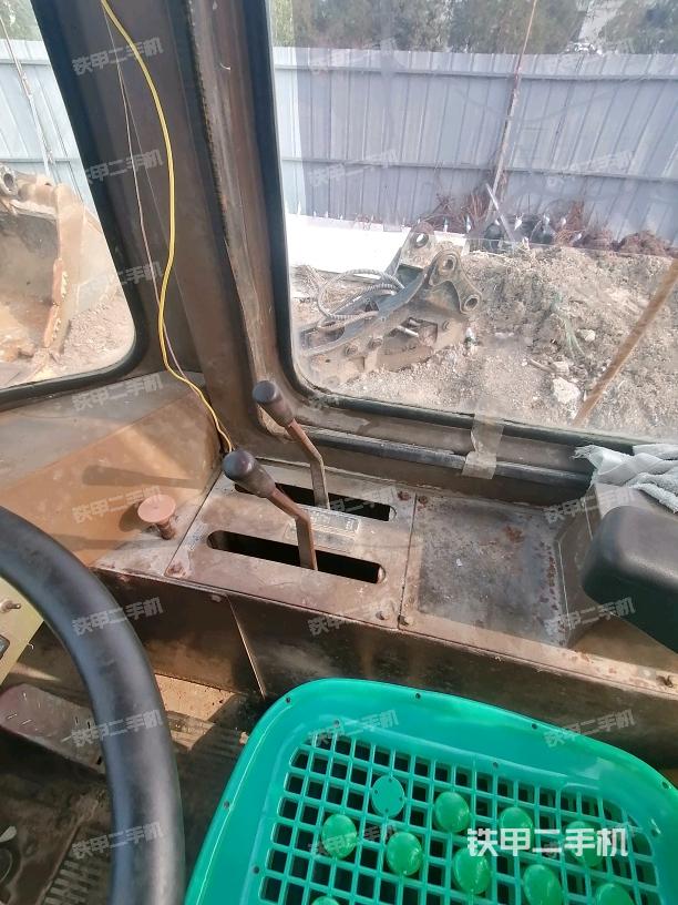 小时表里程数(驾驶室部分) 小时表里程数(驾驶室部分)