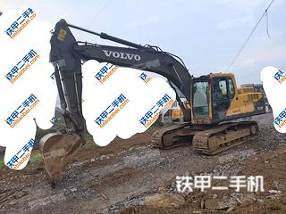 濟南沃爾沃EC210B挖掘機實拍圖片