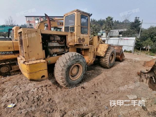 右后45°(整机外观) 右后45°(整机外观)