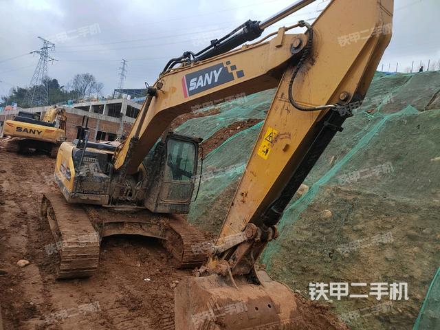 右前45(整机外观) 右前45(整机外观)