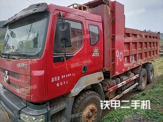昆明中国重汽6X4工程自卸车实拍图片